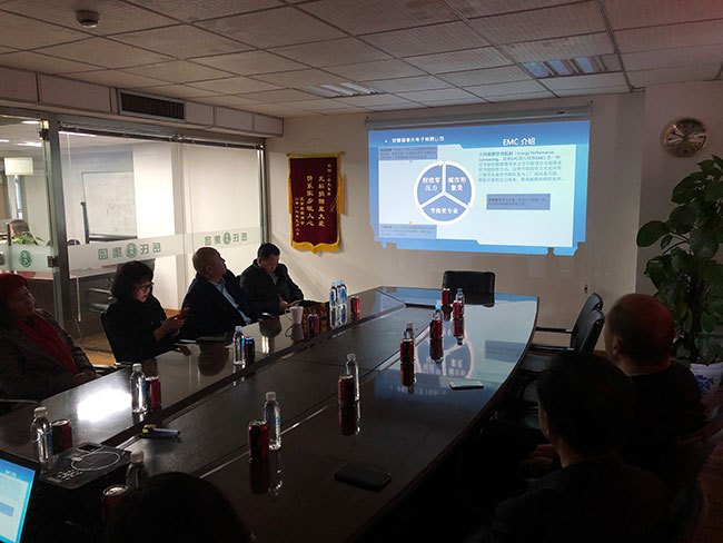 岳氏集團就EMC項目深度交流，并簽訂戰(zhàn)略合作協(xié)議